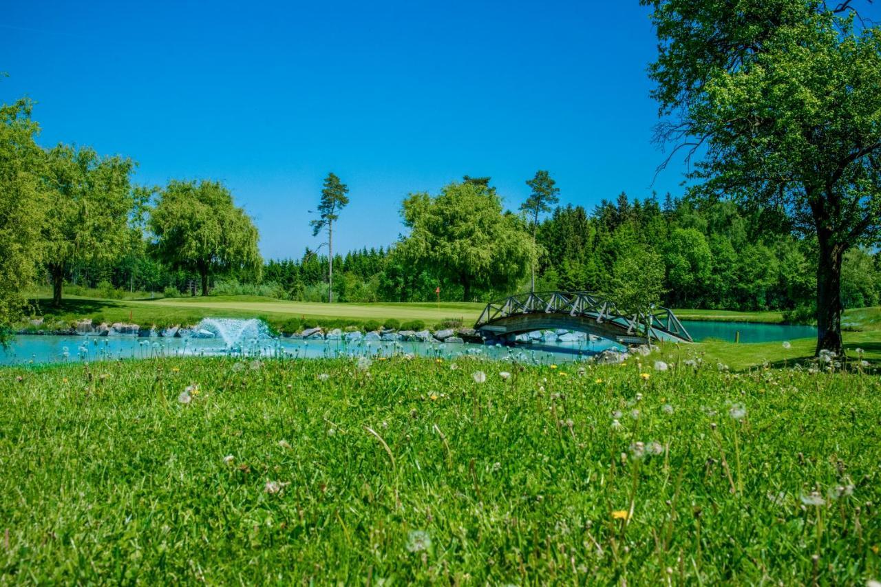 Og'S Golf Lodge Kematen an der Krems Ngoại thất bức ảnh